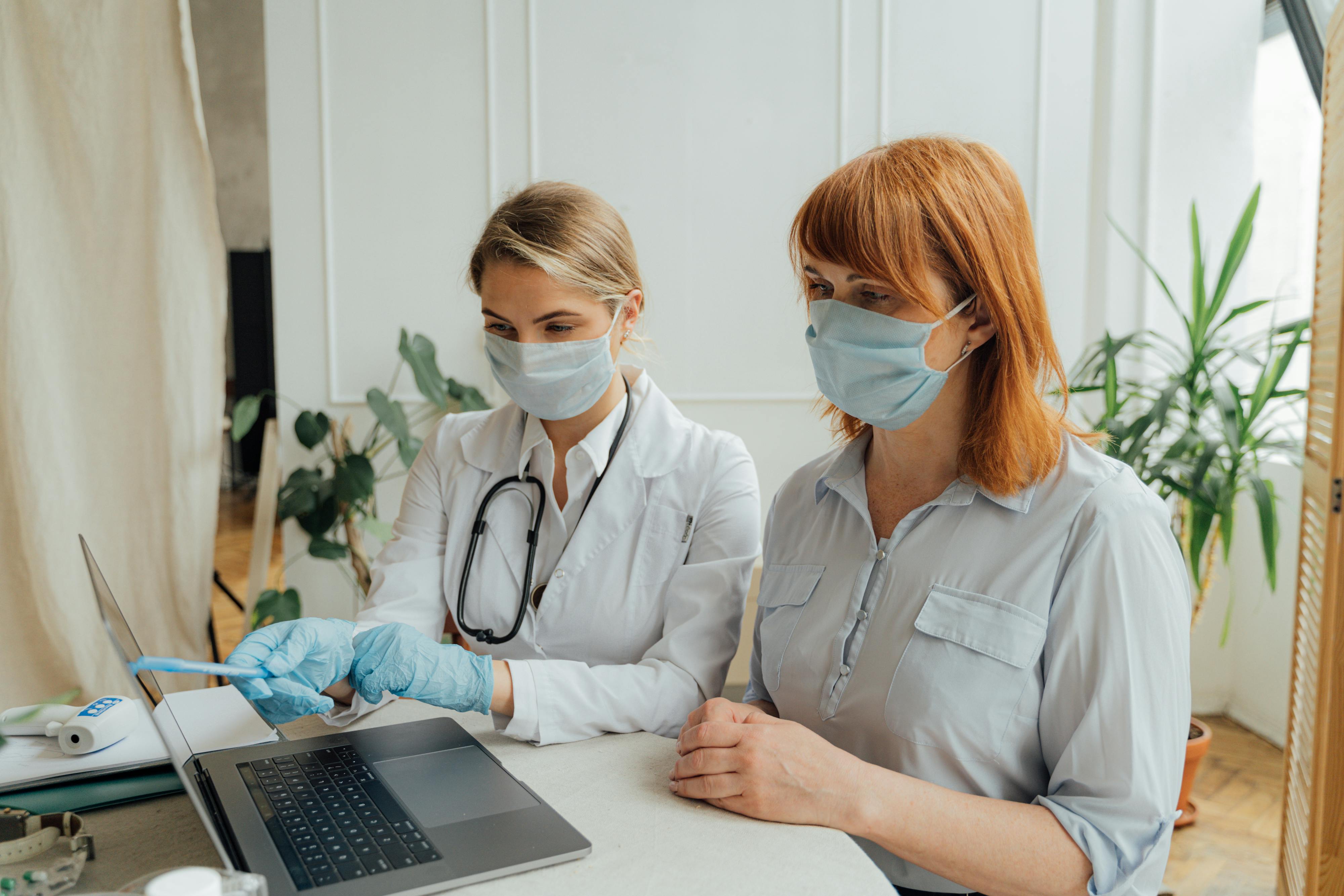 Small Hospital/Urgent Care EHR